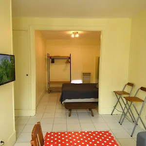 Orleans Aparthotel