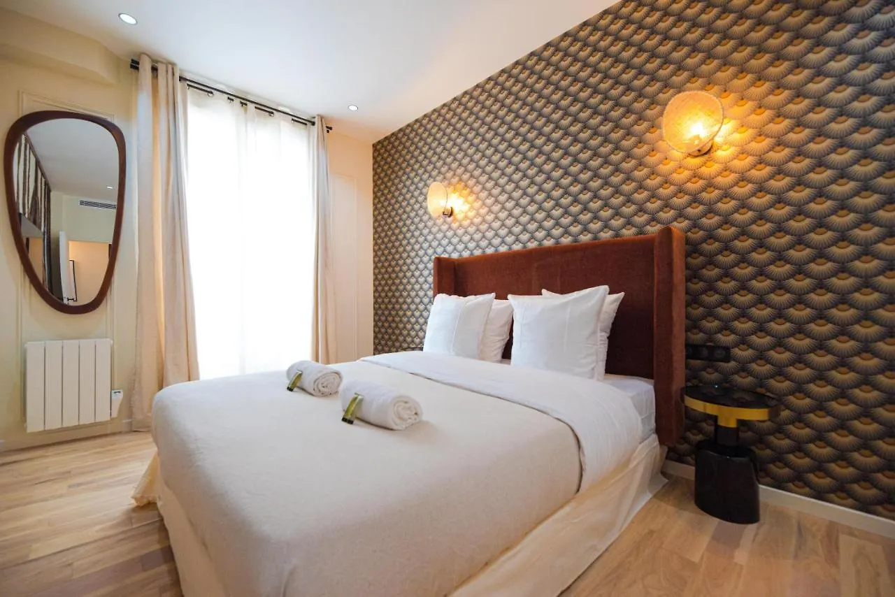 Mbm - Echiquier Apartment Paris 0*,  France