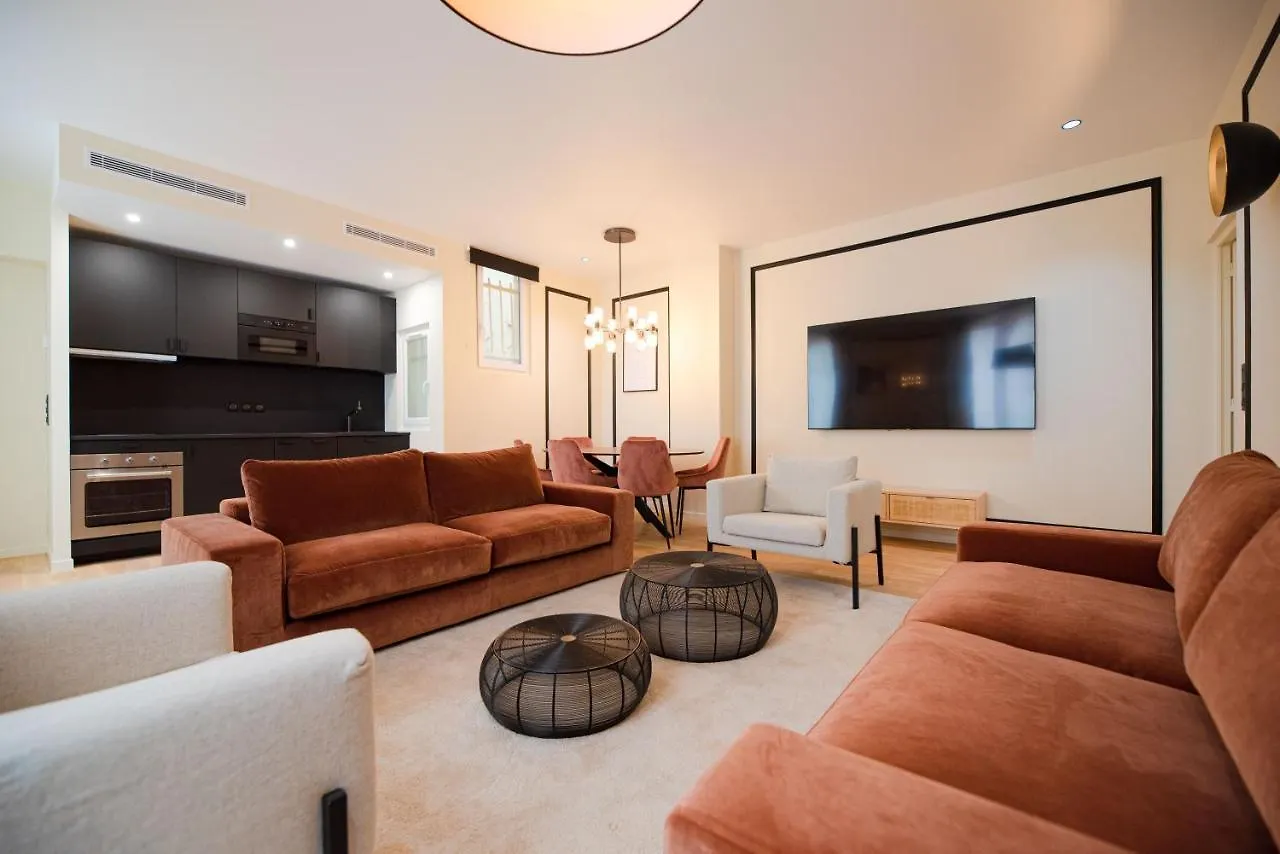 Mbm - Echiquier Apartment Paris 0*,  France