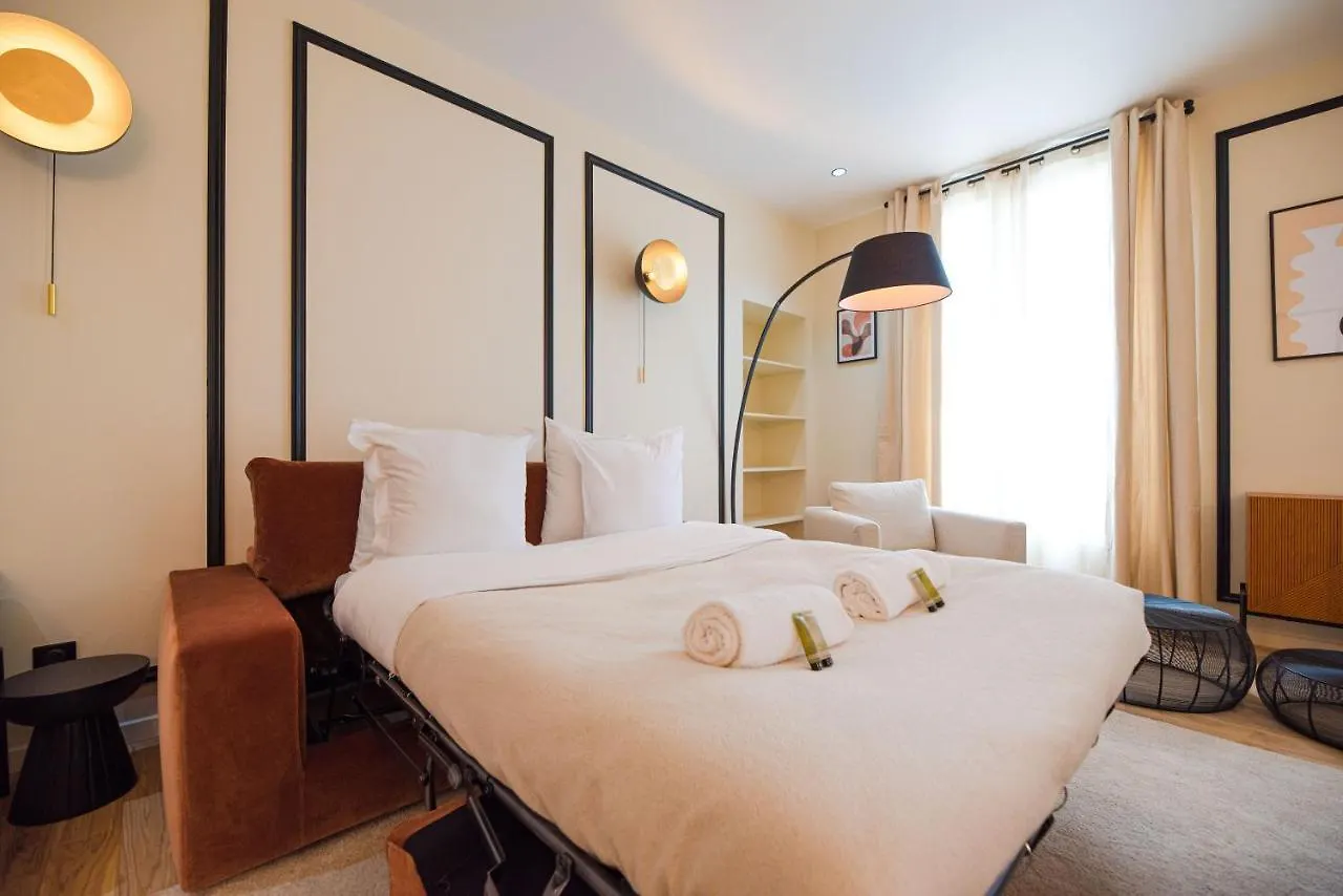 Mbm - Echiquier Apartment Paris