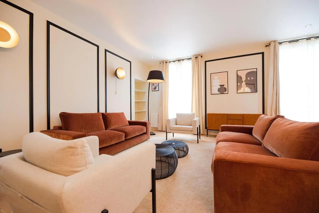 Mbm - Echiquier Apartment Paris